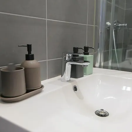 Le Zen, T2 Chic Et Cosy, Wifi Par Sovalfi *